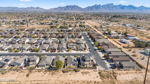 7011 Chaco Street, Las Cruces, NM 88012