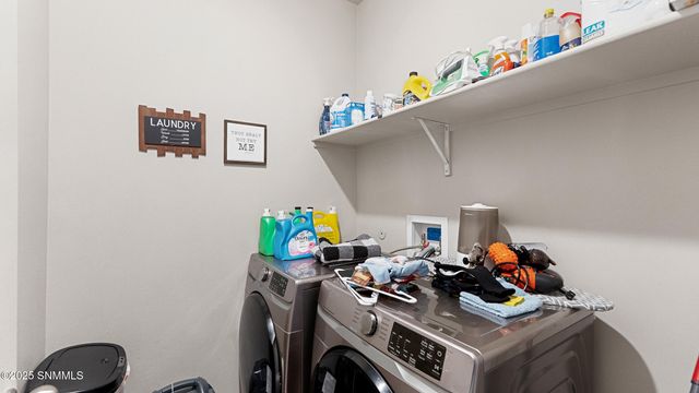 7011 Chaco Street, Las Cruces, NM 88012