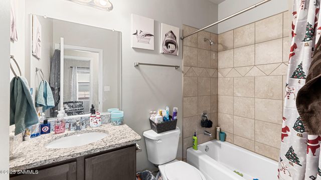 7011 Chaco Street, Las Cruces, NM 88012