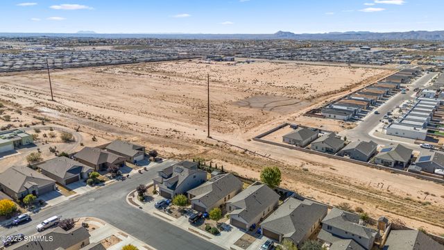 7011 Chaco Street, Las Cruces, NM 88012