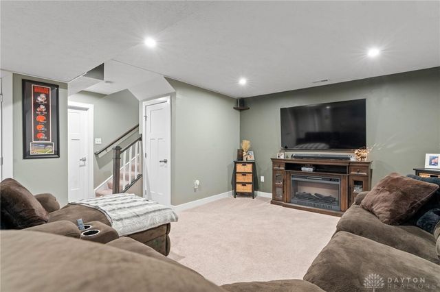 6024 Boxelder Drive, Tipp City, OH 45371