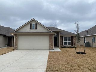 3721 Mckenzie Street, Bryan, TX 77803