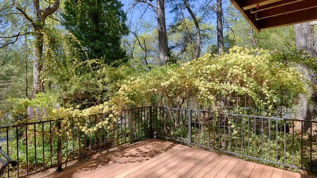 1250 Combie Rd, Meadow Vista, CA 95722