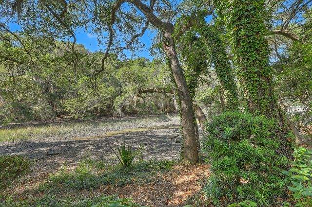 1759 Crystal Lake Drive, Charleston, SC 29412