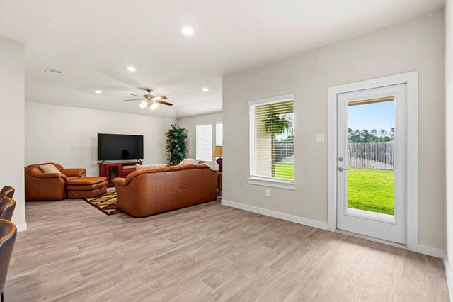 12119 Bear River Drive, Conroe, TX 77384