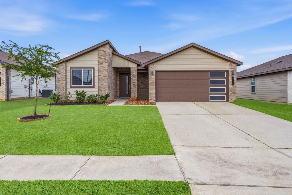 12119 Bear River Drive, Conroe, TX 77384