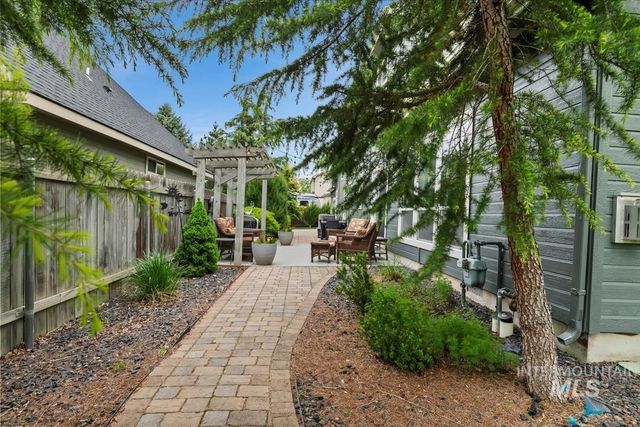 10450 W Antietam St, Boise, ID 83709