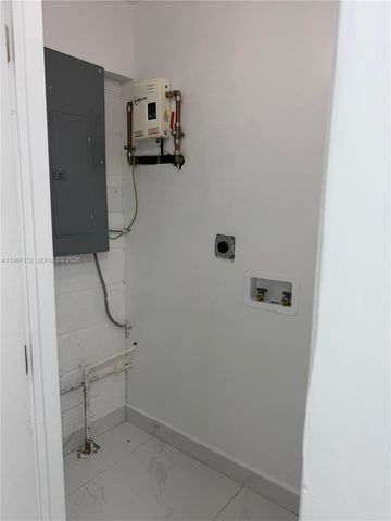 2340 NW 81st St 1, Miami, FL 33147