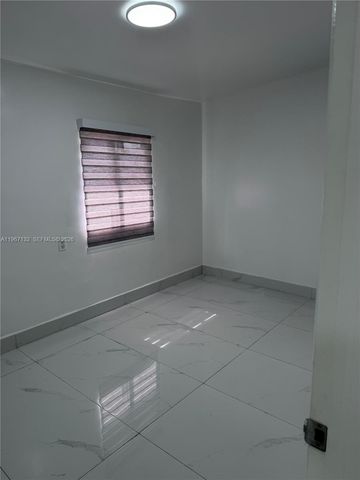 2340 NW 81st St 1, Miami, FL 33147