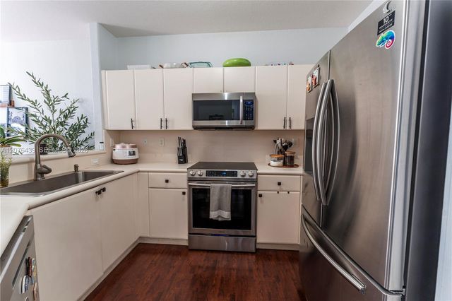 14965 SW 23rd Lane, Miami, FL 33185