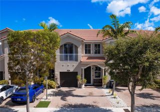 14965 SW 23rd Lane, Miami, FL 33185