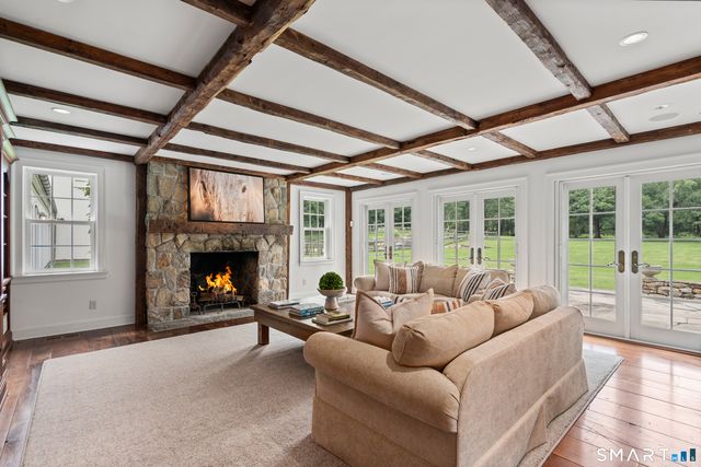 80 Governors Lane, Fairfield, CT 06824