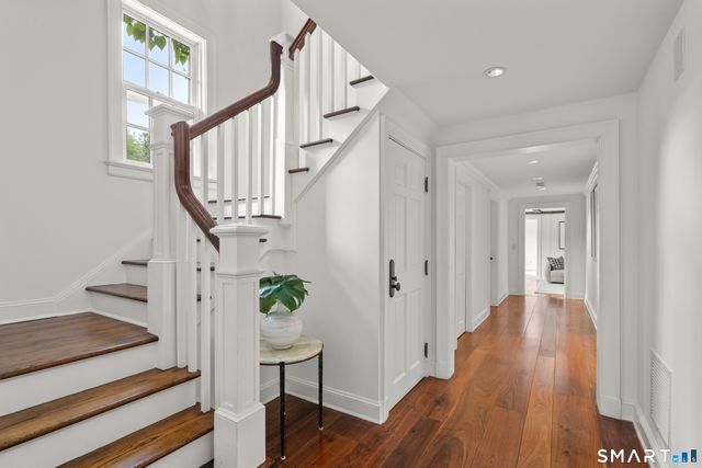 80 Governors Lane, Fairfield, CT 06824