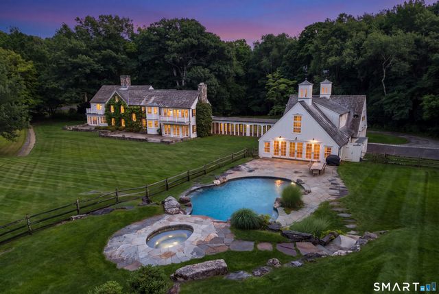 80 Governors Lane, Fairfield, CT 06824
