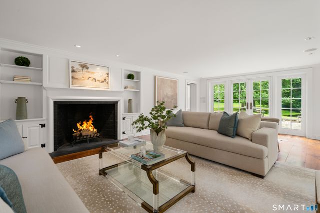 80 Governors Lane, Fairfield, CT 06824