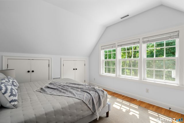 80 Governors Lane, Fairfield, CT 06824