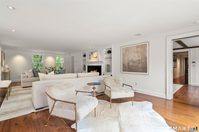 80 Governors Lane, Fairfield, CT 06824