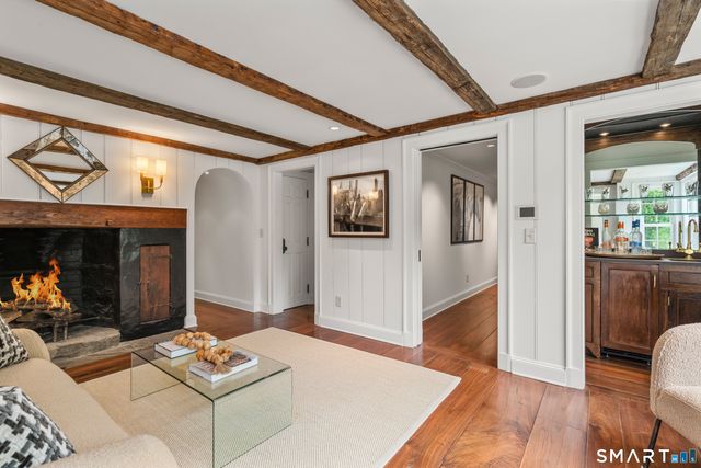 80 Governors Lane, Fairfield, CT 06824