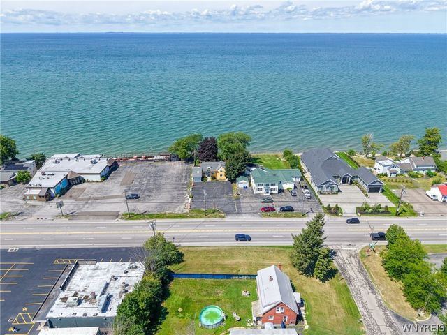 4904 Lake Shore Road, Hamburg, NY 14075