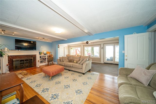 4904 Lake Shore Road, Hamburg, NY 14075