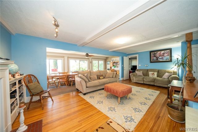 4904 Lake Shore Road, Hamburg, NY 14075