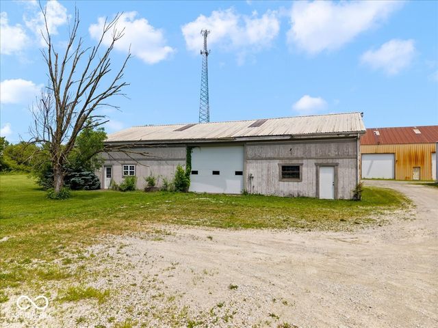 7735 N 200 W, Mccordsville, IN 46055