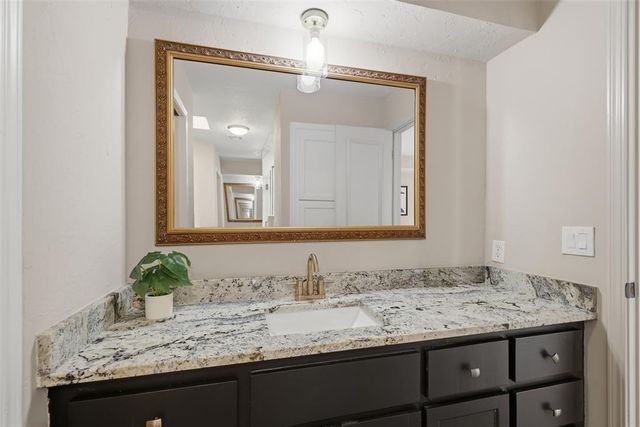 3805 Spyglass Road, Oklahoma City, OK 73120