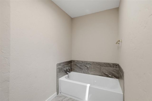 3805 Spyglass Road, Oklahoma City, OK 73120