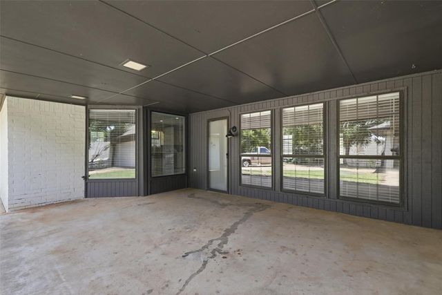 3805 Spyglass Road, Oklahoma City, OK 73120