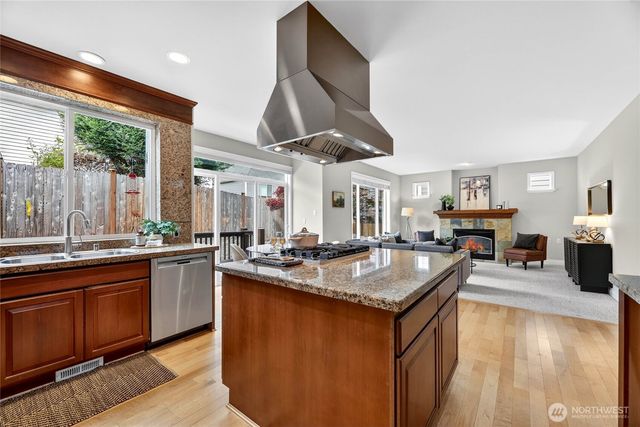 13918 SE 88th Place, Newcastle, WA 98059