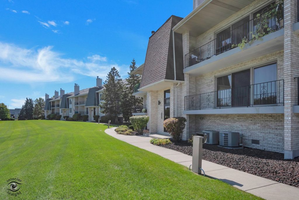 15713 Lake Hills Court 1N, Orland Park, IL 60462 — photo 2