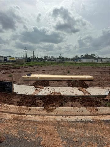 1401 PARKVIEW Drive, Alexandria, LA 71303