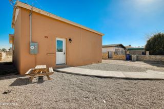 422 Francis Street, El Paso, TX 79905
