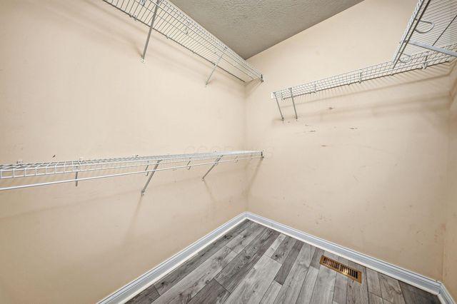 3984 Hill Park Road, 11, Hilliard, OH 43026