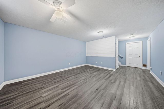 3984 Hill Park Road, 11, Hilliard, OH 43026