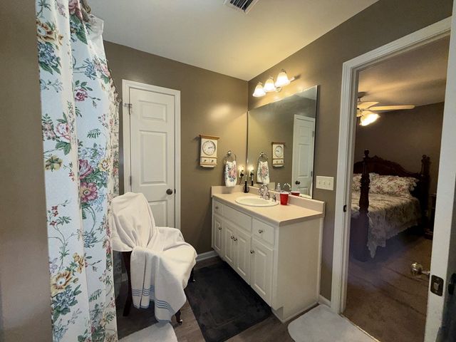 111 Augusta Ave., Midland City, AL 36350