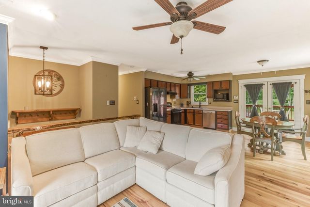 565 CENTRAL AVE, Franklinville, NJ 08322