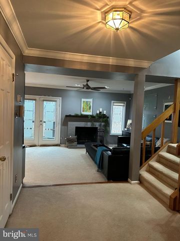22 MILITIA HILL DR, Chesterbrook, PA 19087