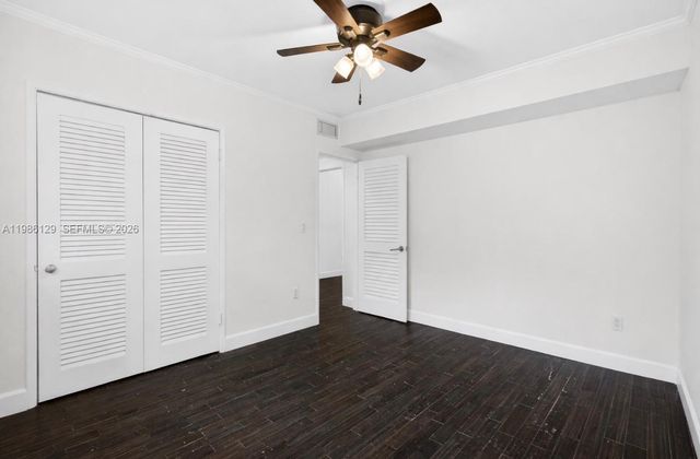 6395 SW 42nd Ter, South Miami, FL 33155