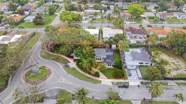 6395 SW 42nd Ter, South Miami, FL 33155