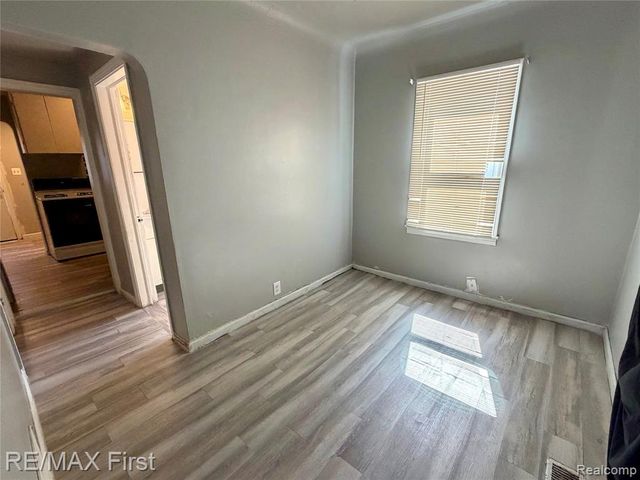 13444 Prospect Avenue, Warren, MI 48089