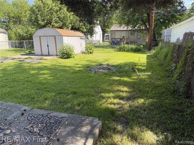 13444 Prospect Avenue, Warren, MI 48089