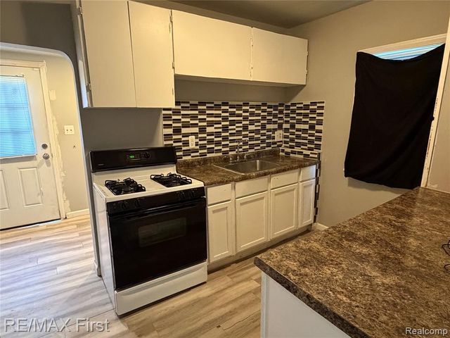 13444 Prospect Avenue, Warren, MI 48089