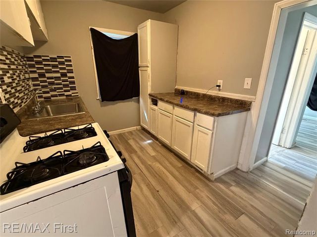 13444 Prospect Avenue, Warren, MI 48089