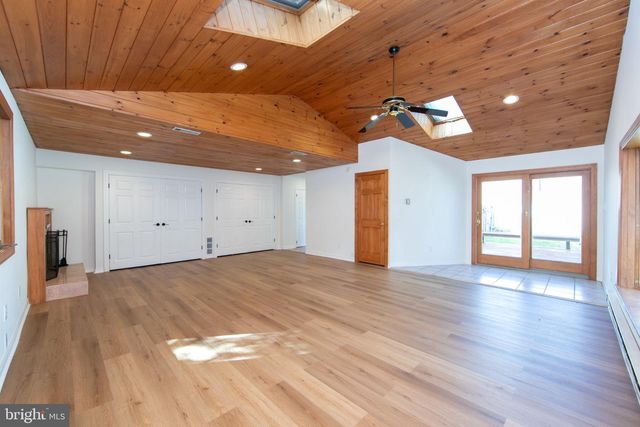 90 KNOLLWOOD DR, Cherry Hill, NJ 08002