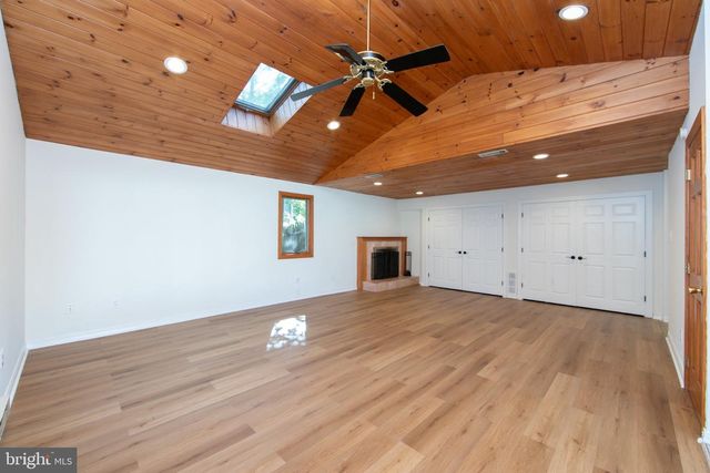 90 KNOLLWOOD DR, Cherry Hill, NJ 08002
