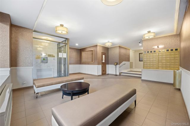 140-10 84th Drive 1B, Briarwood, NY 11435