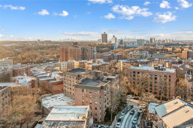 140-10 84th Drive 1B, Briarwood, NY 11435