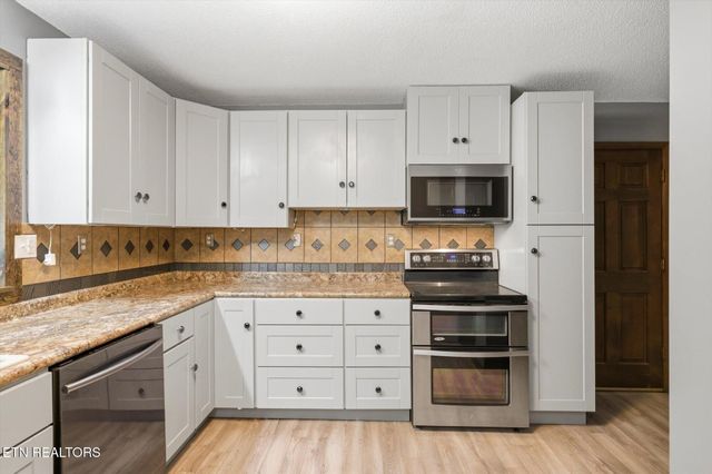 107 County Road 584, Englewood, TN 37329