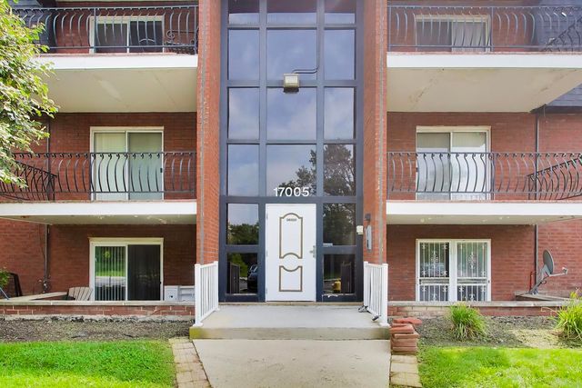 17005 Albany Avenue 202, Hazel Crest, IL 60429